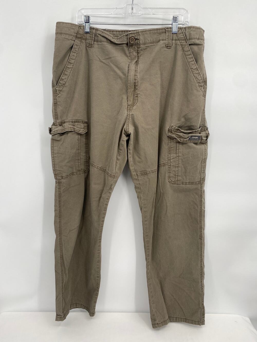 Wrangler Relaxed Fit Khaki Cargo Pants Tan Straight Leg 40 x 30